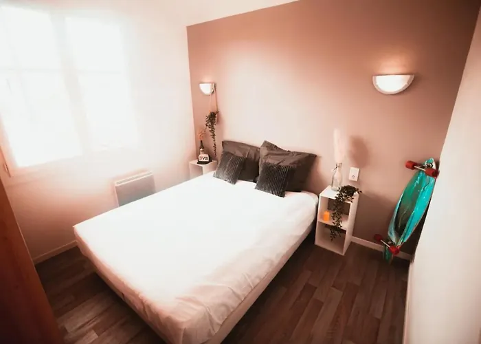 Surfbase Boucau Hostel *