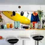 Surfbase Boucau Vandrarhem *